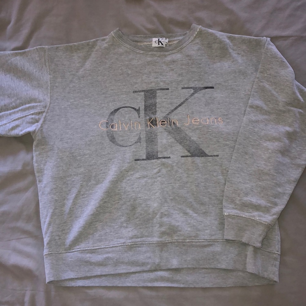 Calvin Klein pullover sweatshirt, size L